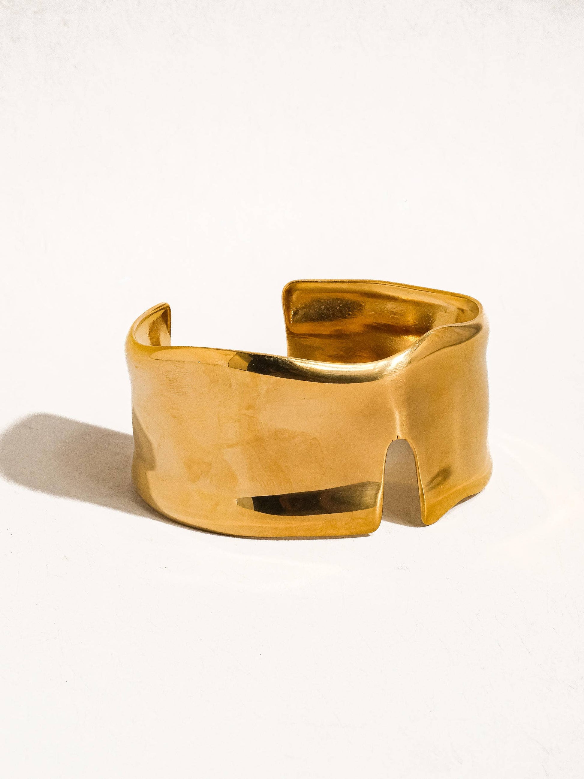 Clyde 18K Gold Plated Non-Tarnish Abstract Bold Bangle: Yellow Gold