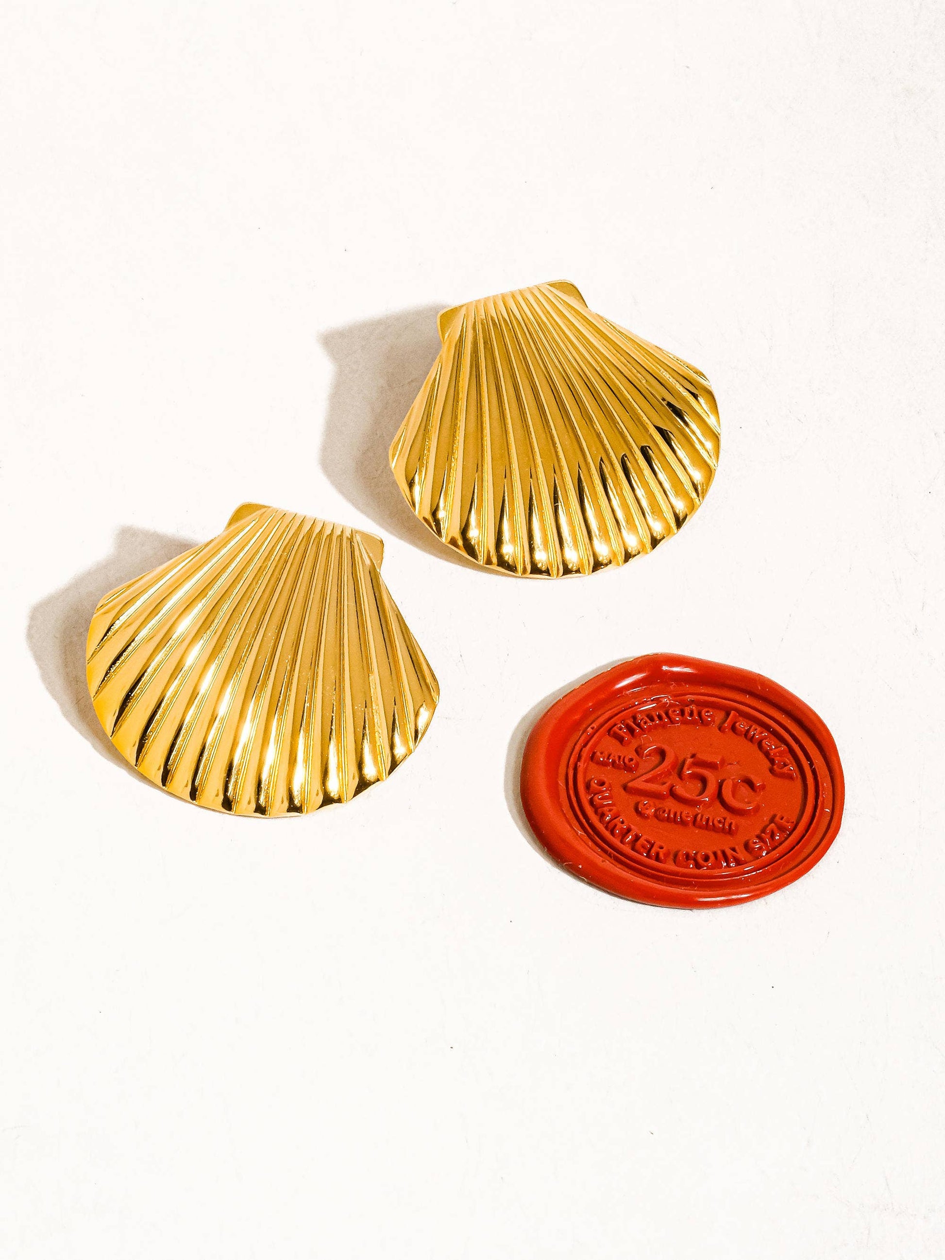 Cèpe 18K Gold Plated Non-Tarnish Shell Studs: Yellow Gold