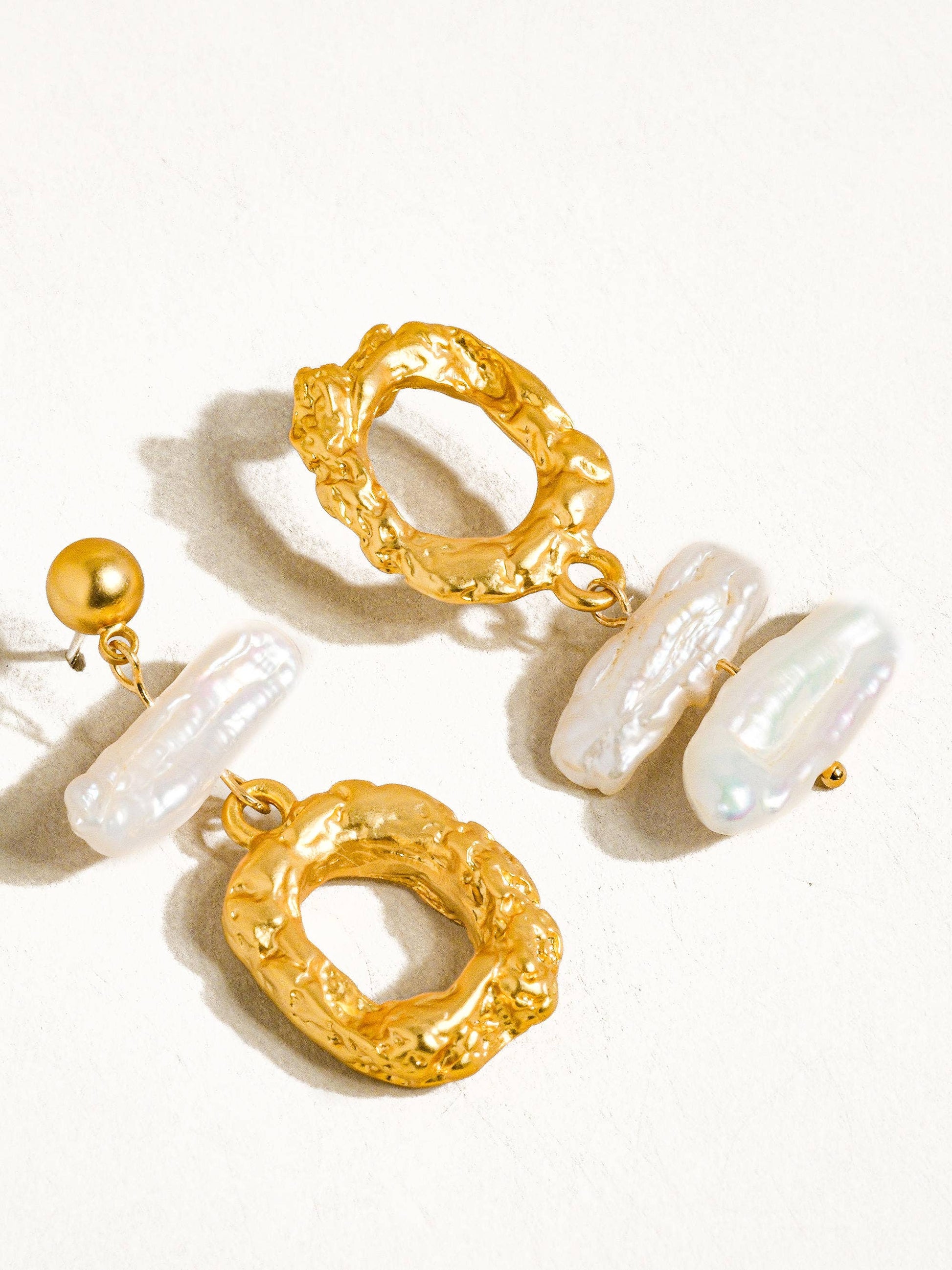 Blaze 18K Gold Plated Mismatched Natural Pearl Earring: Yellow Gold