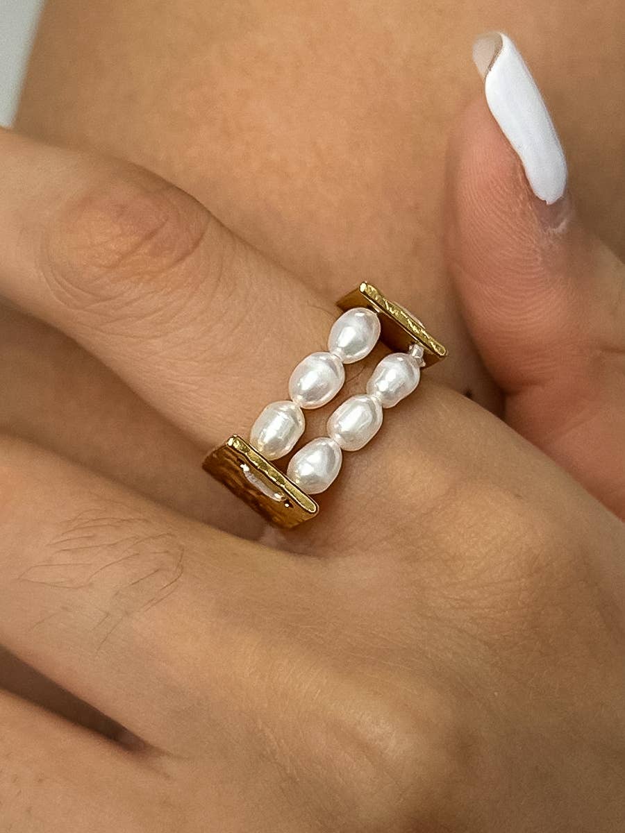 Romane 18K Gold Plated Non-Tarnish Beaded Pearl Ring: Yellow Gold