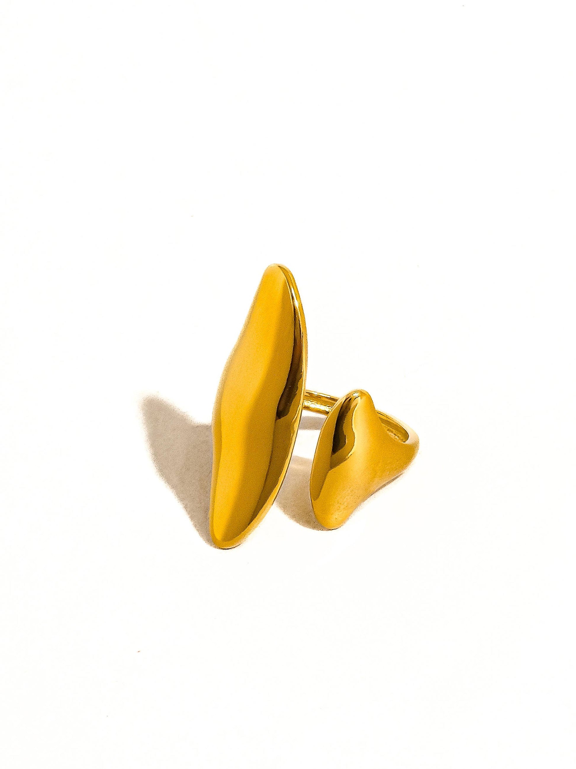 Danielle 18K Gold Plated Non-Tarnish Abstract Statement Ring: Yellow Gold