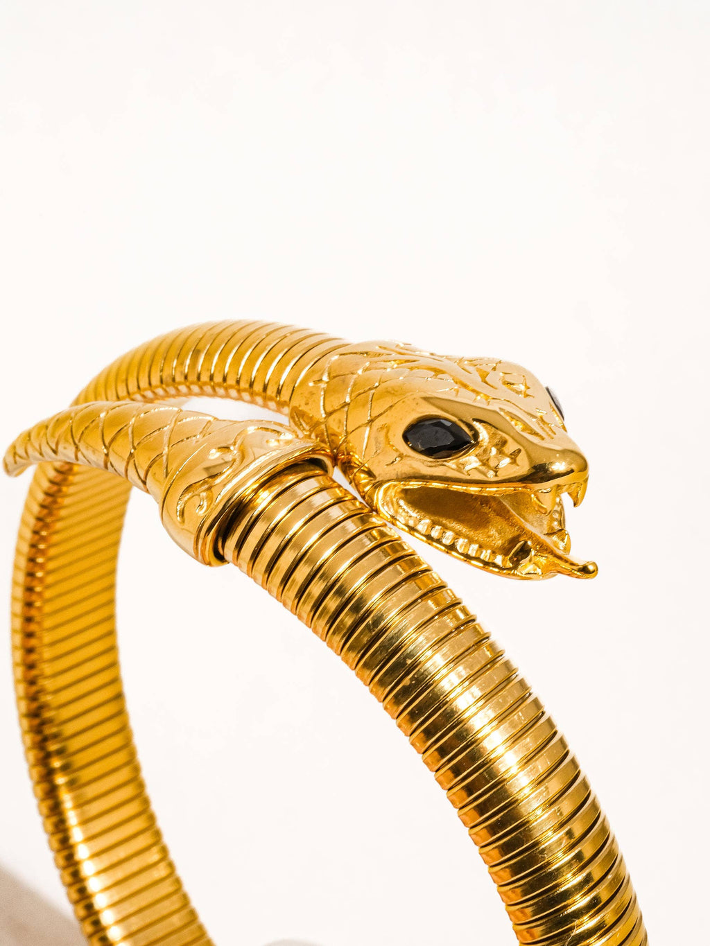 Paix 18K Gold Plated Non-Tarnish Serpent Bangle: Yellow Gold