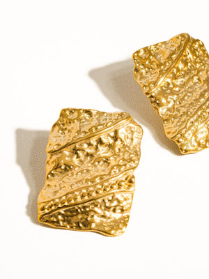 Bellezza 18K Gold Plated Non-Tarnish Rectangular Wavy Bold Stud: Yellow Gold